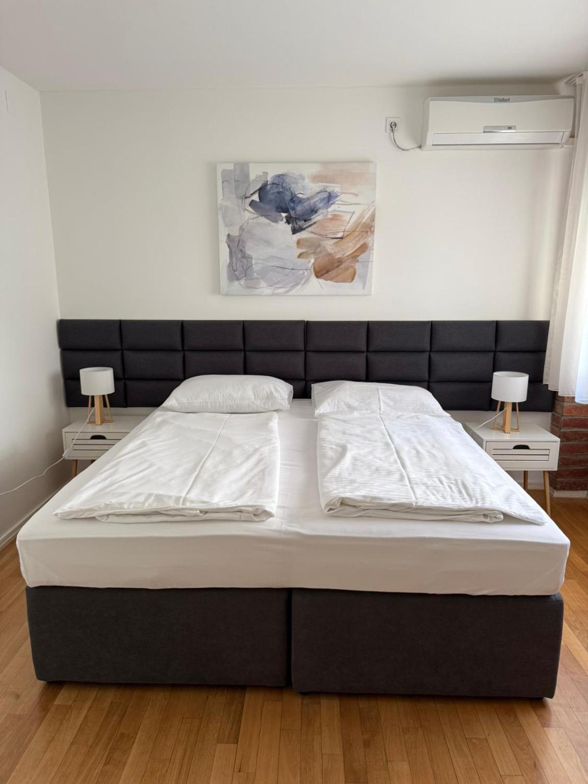 Home Apartmani I Sobe Osijek Exterior photo